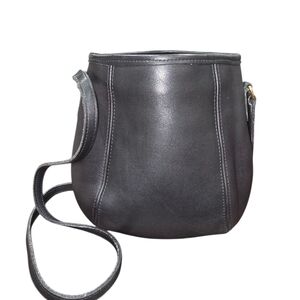 Coach Vintage,Black Crossbody Bag.